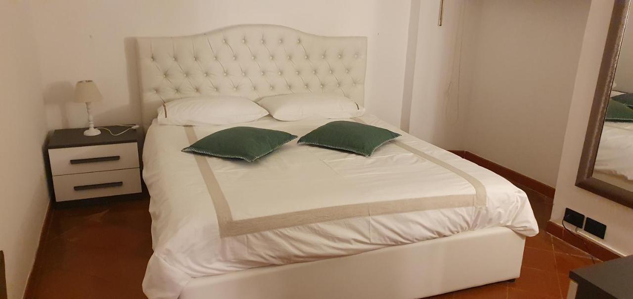 רומא Home D'Elite Trevi Fountain מראה חיצוני תמונה