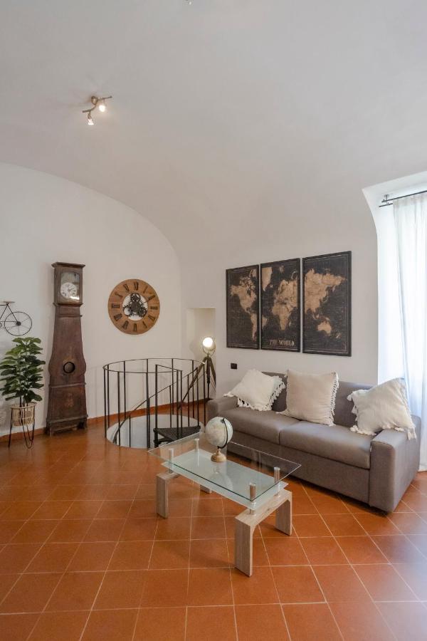 רומא Home D'Elite Trevi Fountain מראה חיצוני תמונה