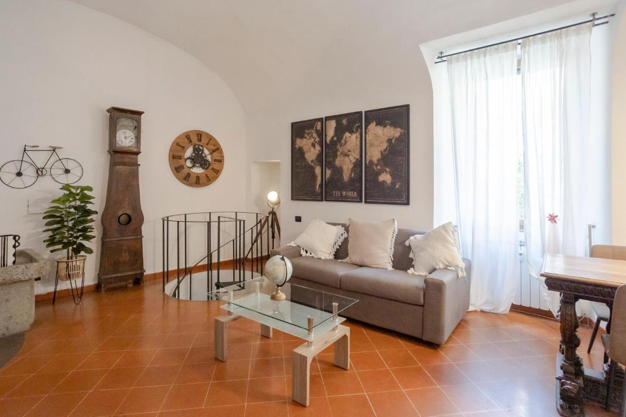 רומא Home D'Elite Trevi Fountain מראה חיצוני תמונה