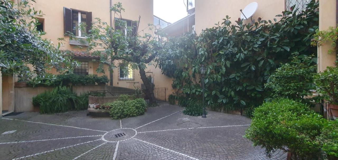 רומא Home D'Elite Trevi Fountain מראה חיצוני תמונה